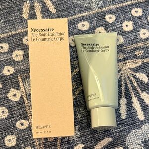 Necessaire Body Exfoliator NIB